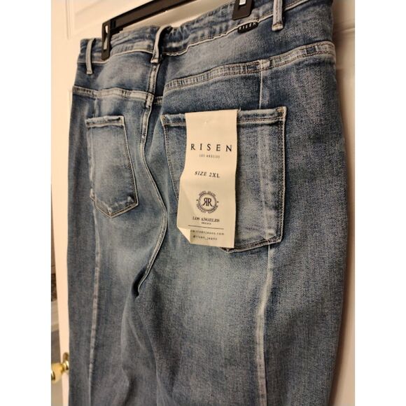 NWT...Risen Los Angeles High Rise Jeans with Flare Legs 2XL - Picture 10 of 16